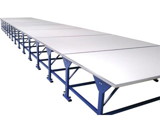 Hersteller von Spezialausrüstungen für die Herstellung von Textilmöbeln Polen